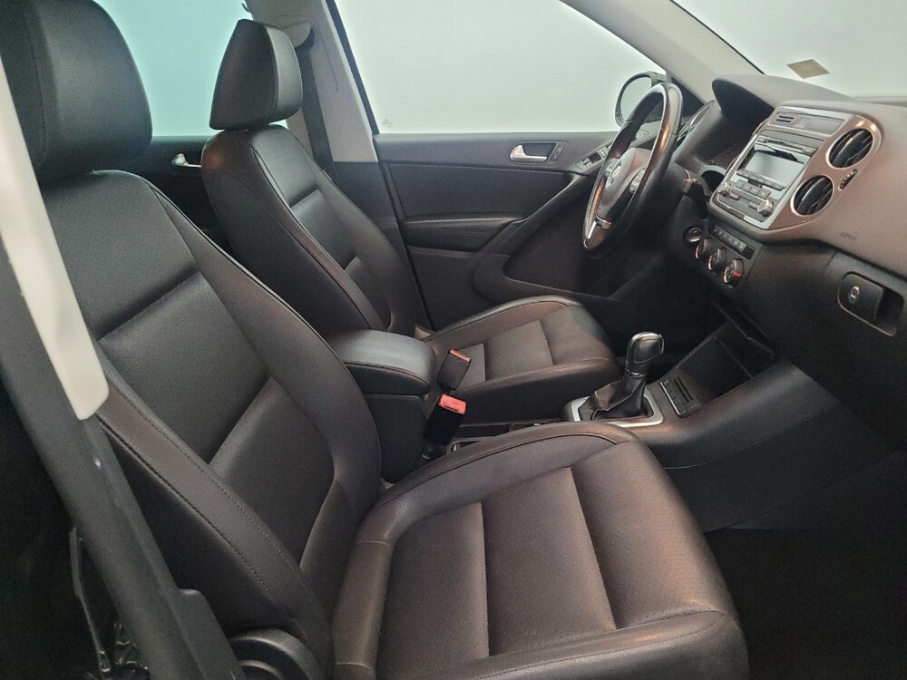 2014 Volkswagen Tiguan in Pittsburgh, PA 15237 - 18090154 21