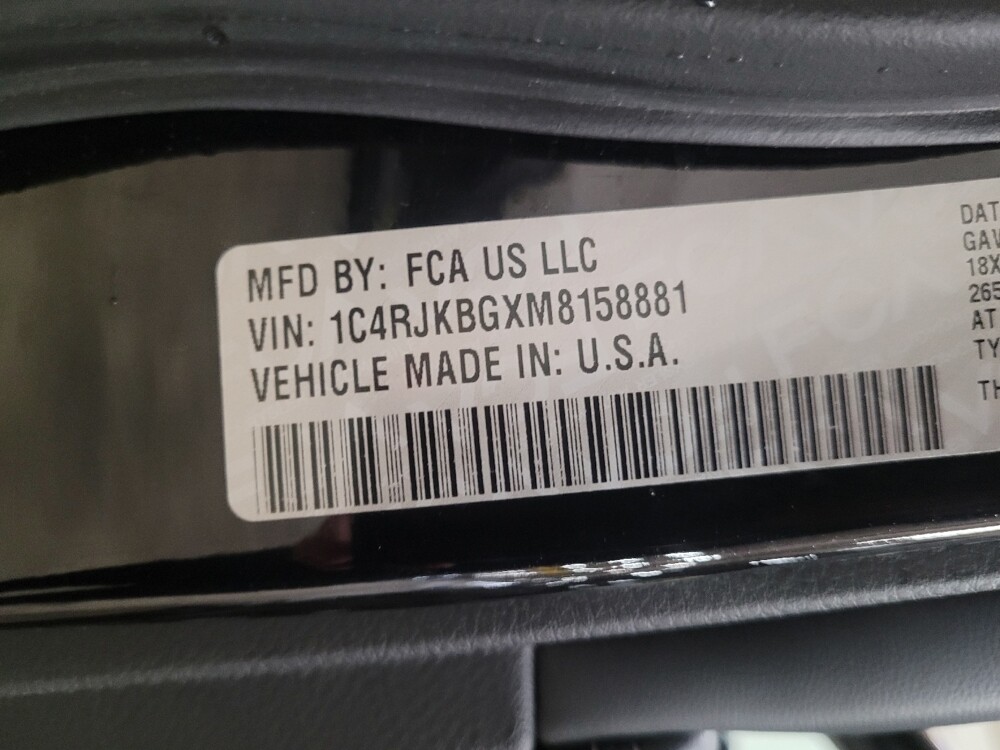 2021 Jeep Grand Cherokee L in Pittsburgh, PA 15236 - 18090156 33