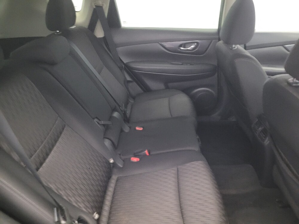 2019 Nissan Rogue in Pittsburgh, PA 15237 - 18090161 19