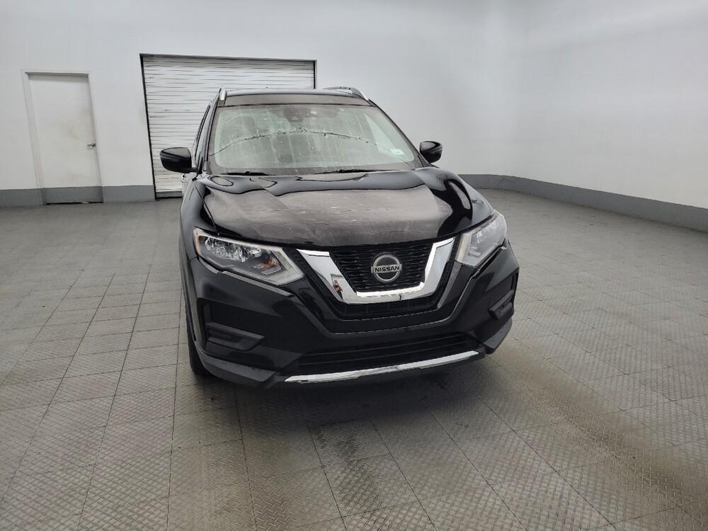 2019 Nissan Rogue in Pittsburgh, PA 15237 - 18090161 14
