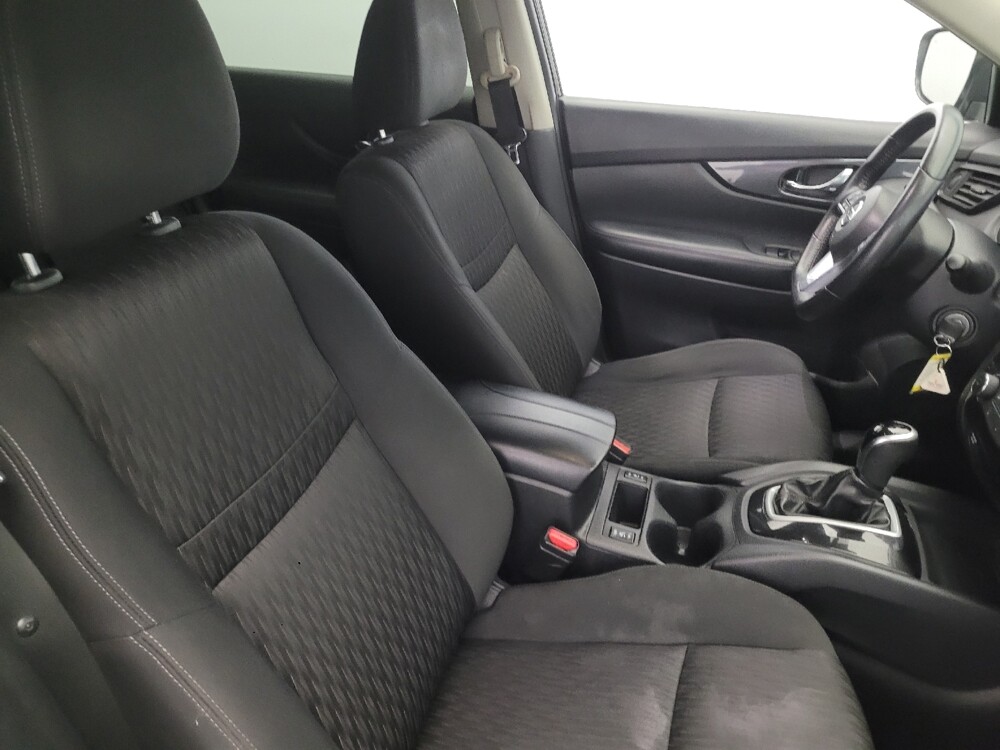 2019 Nissan Rogue in Pittsburgh, PA 15237 - 18090161 21