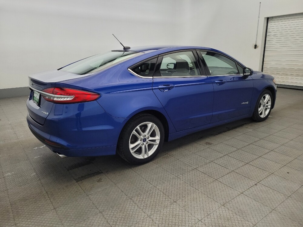 2018 Ford Fusion in Pittsburgh, PA 15236 - 18090165 10