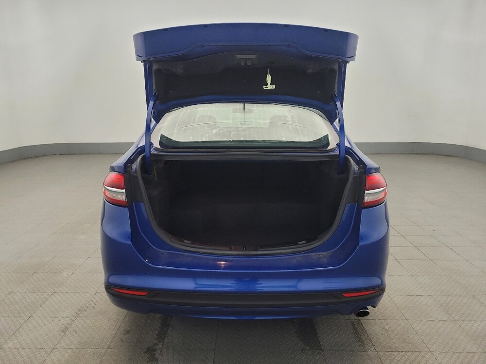 2018 Ford Fusion in Pittsburgh, PA 15236 - 18090165 29