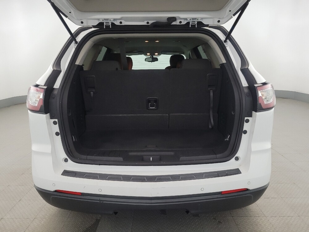 2017 Chevrolet Traverse in Pittsburgh, PA 15236 - 18090166 29