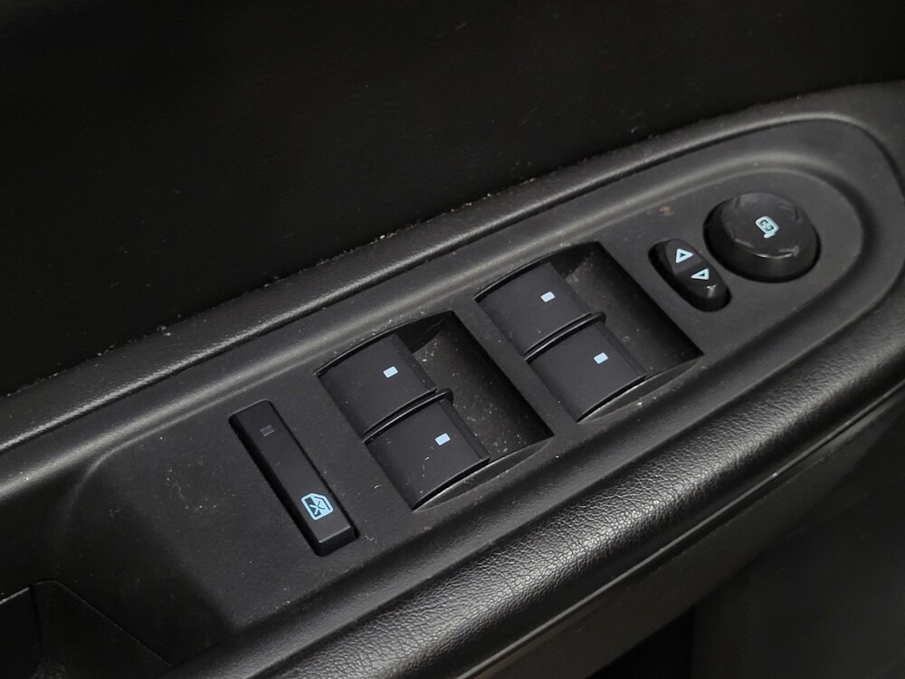 2017 Chevrolet Traverse in Pittsburgh, PA 15236 - 18090166 27