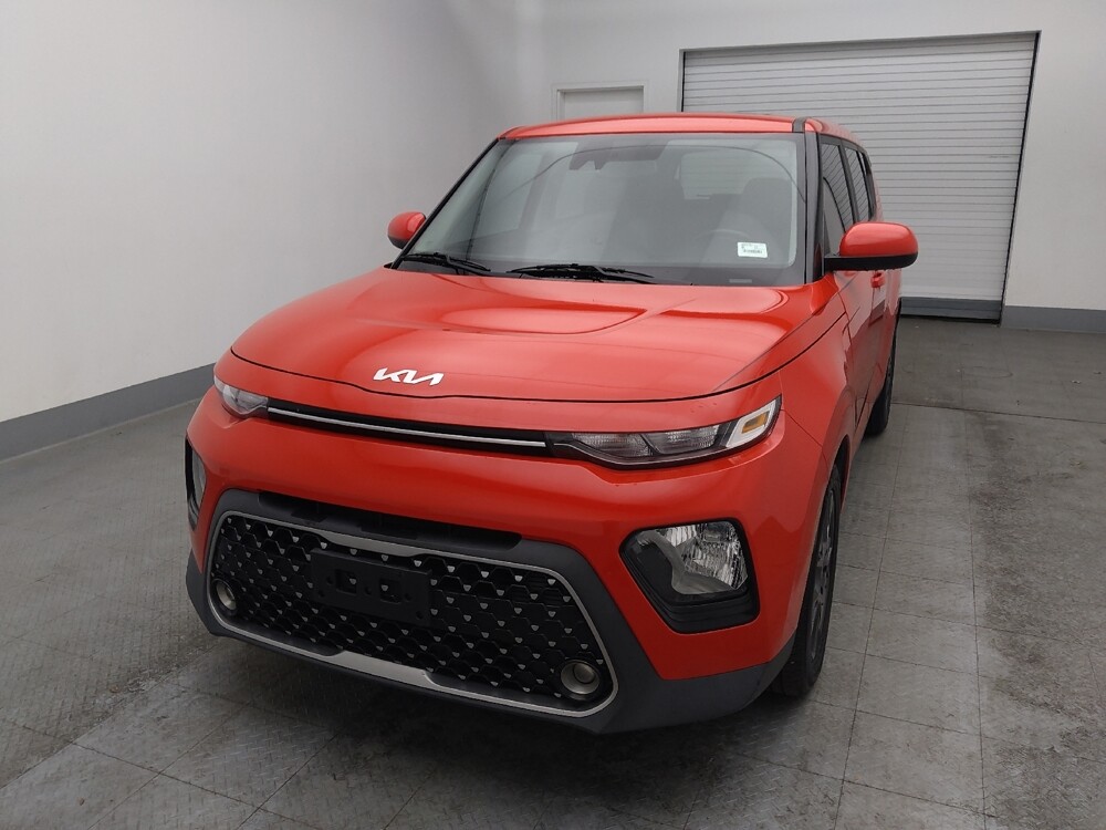 2022 Kia Soul in Topeka, KS 66611 - 18090169 15