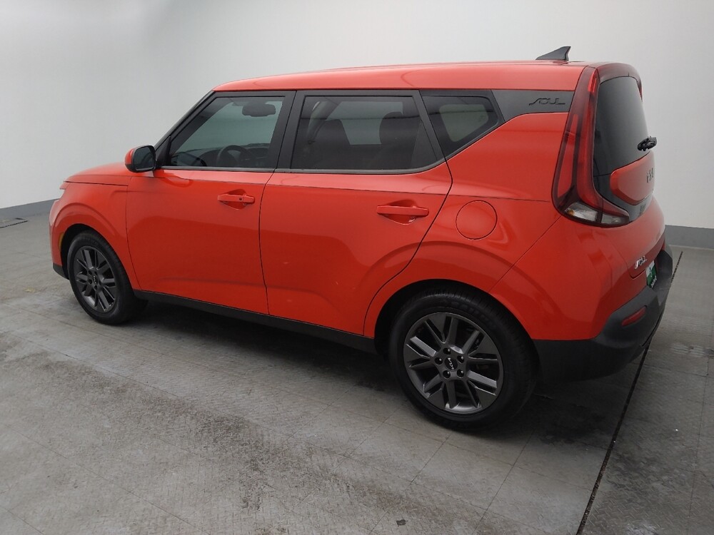 2022 Kia Soul in Topeka, KS 66611 - 18090169 3