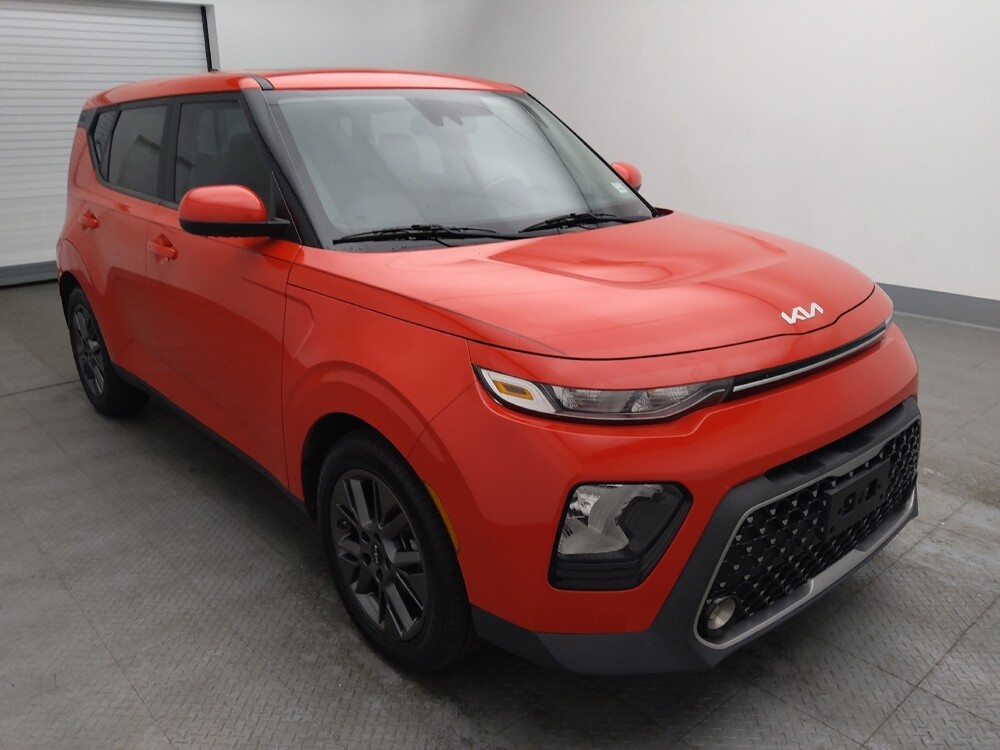 2022 Kia Soul in Topeka, KS 66611 - 18090169 13