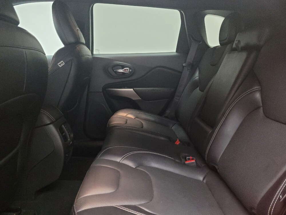 2021 Jeep Cherokee in Eastpointe, MI 48021 - 18090176 18