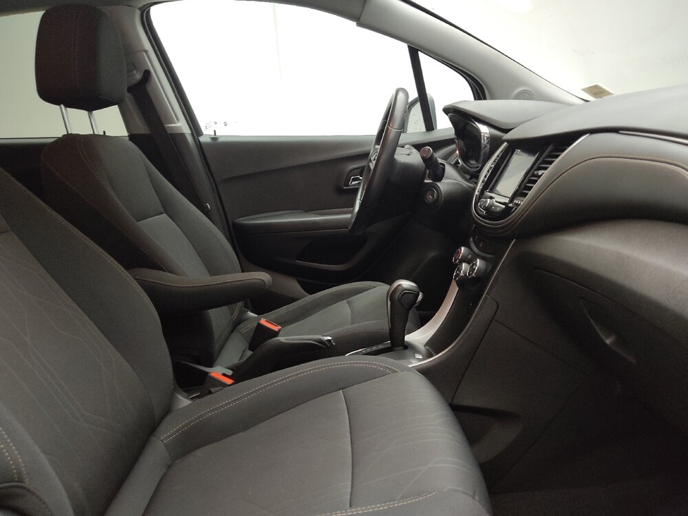 2019 Chevrolet Trax in Eastpointe, MI 48021 - 18090177 21