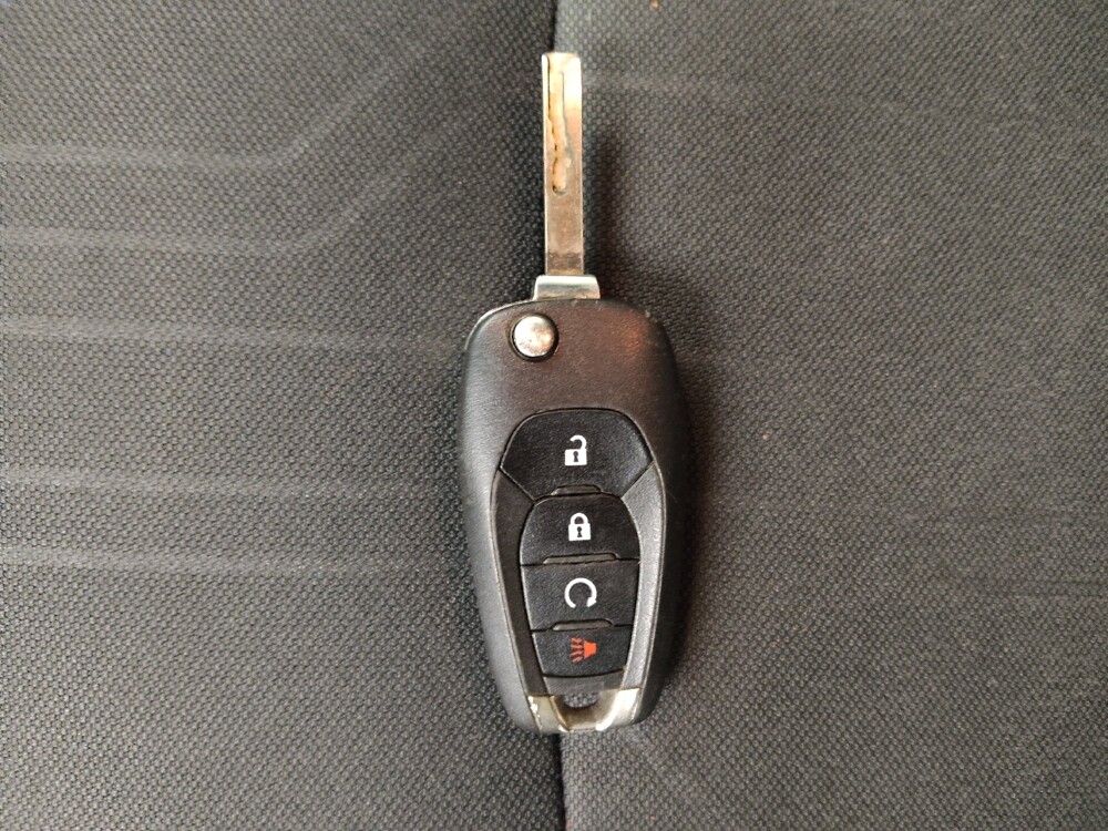 2019 Chevrolet Trax in Eastpointe, MI 48021 - 18090177 32