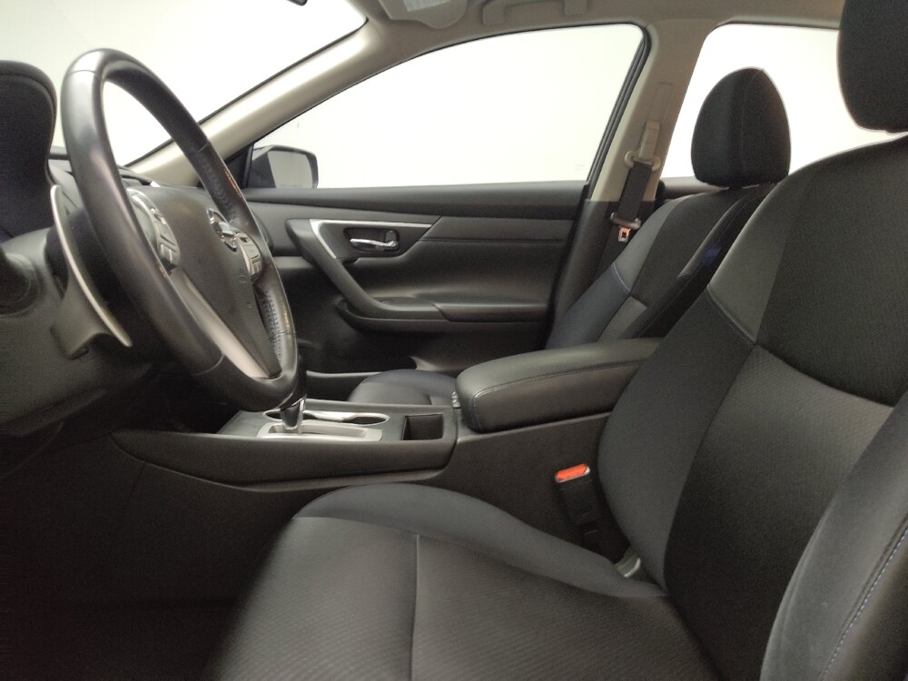 2017 Nissan Altima in Eastpointe, MI 48021 - 18090178 17