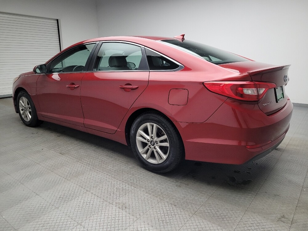 2015 Hyundai Sonata in Eastpointe, MI 48021 - 18090181 3