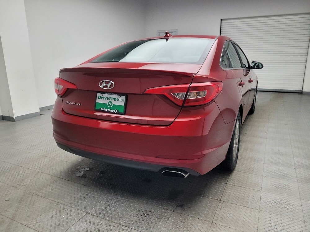 2015 Hyundai Sonata in Eastpointe, MI 48021 - 18090181 7