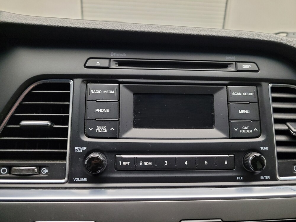 2015 Hyundai Sonata in Eastpointe, MI 48021 - 18090181 25