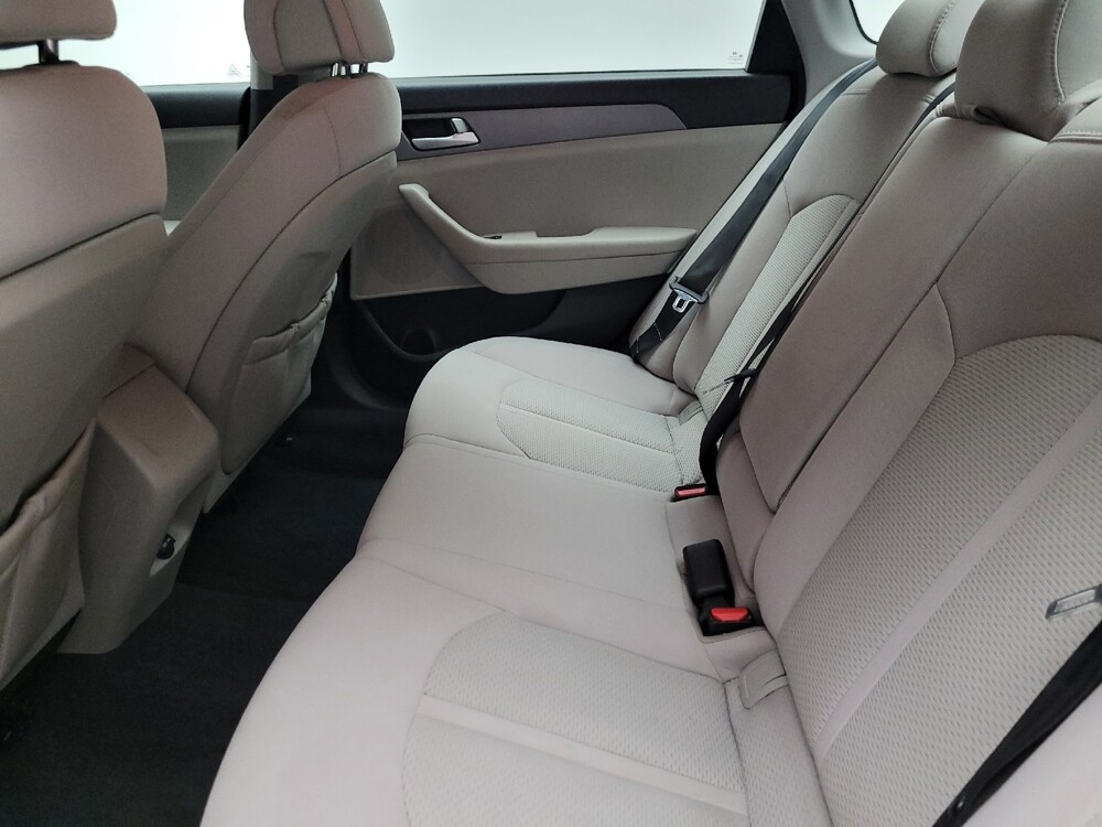 2015 Hyundai Sonata in Eastpointe, MI 48021 - 18090181 18