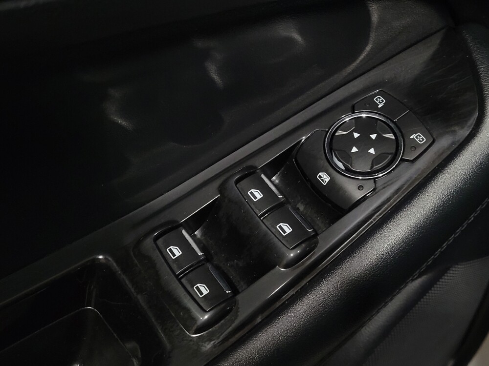 2020 Ford Edge in Pittsburgh, PA 15236 - 18090182 27