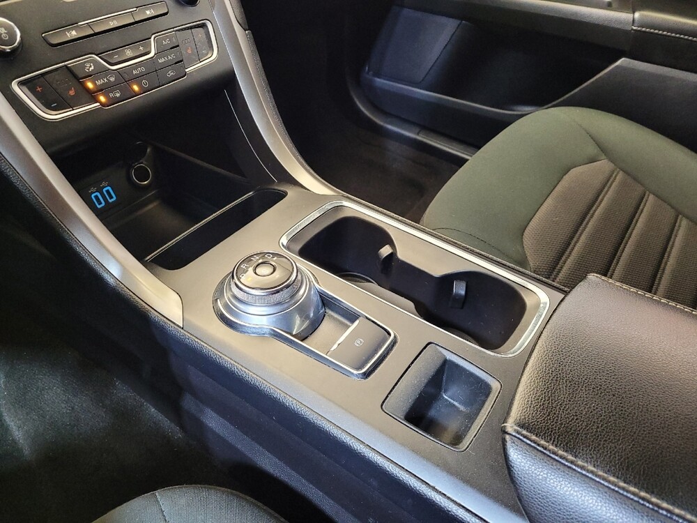 2020 Ford Fusion in Louisville, KY 40258 - 18090184 26