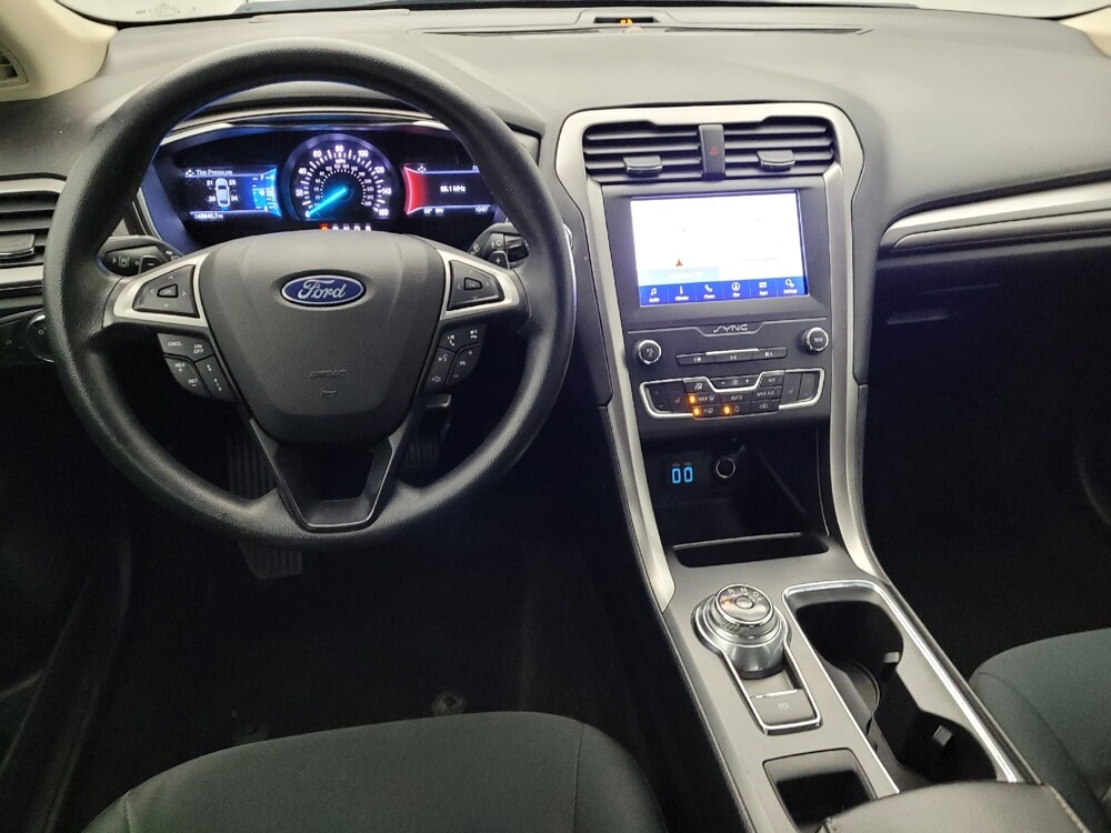 2020 Ford Fusion in Louisville, KY 40258 - 18090184 22