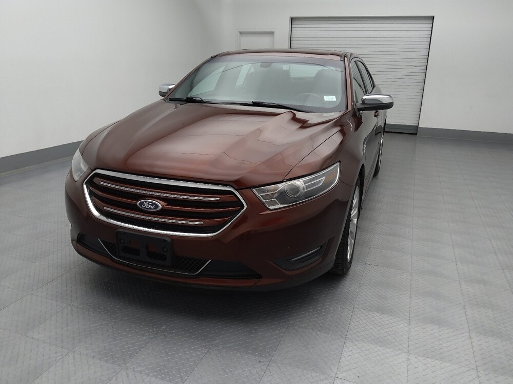 2015 Ford Taurus in Wichita, KS 67207 - 18090189 15