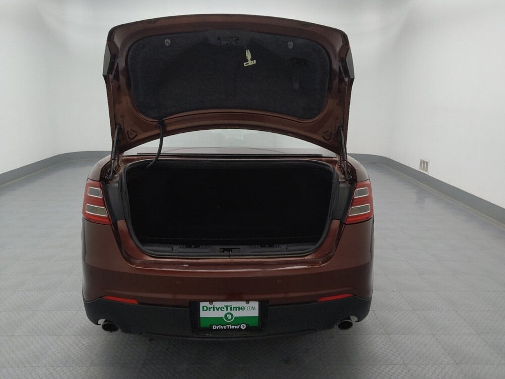 2015 Ford Taurus in Wichita, KS 67207 - 18090189 29