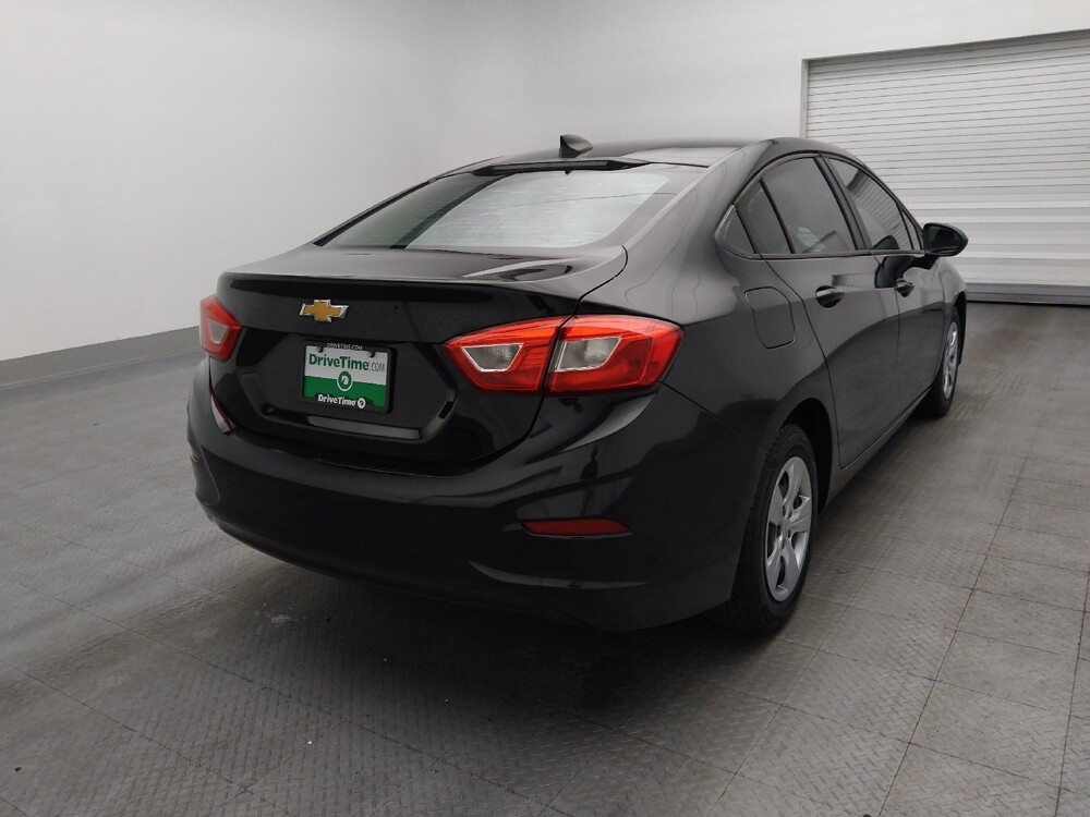 2018 Chevrolet Cruze in Gainesville, FL 32609 - 18090191 9