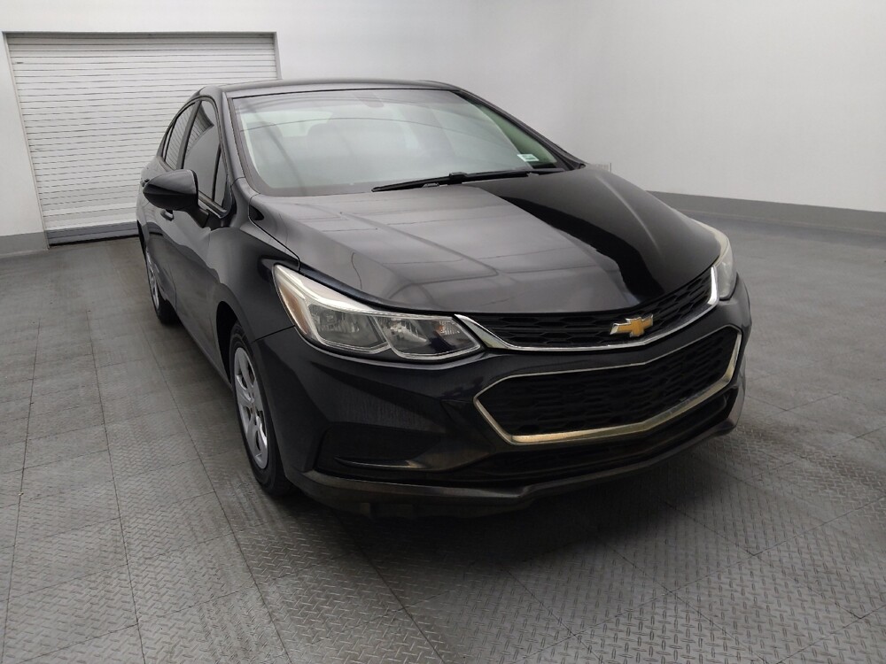 2018 Chevrolet Cruze in Gainesville, FL 32609 - 18090191 14