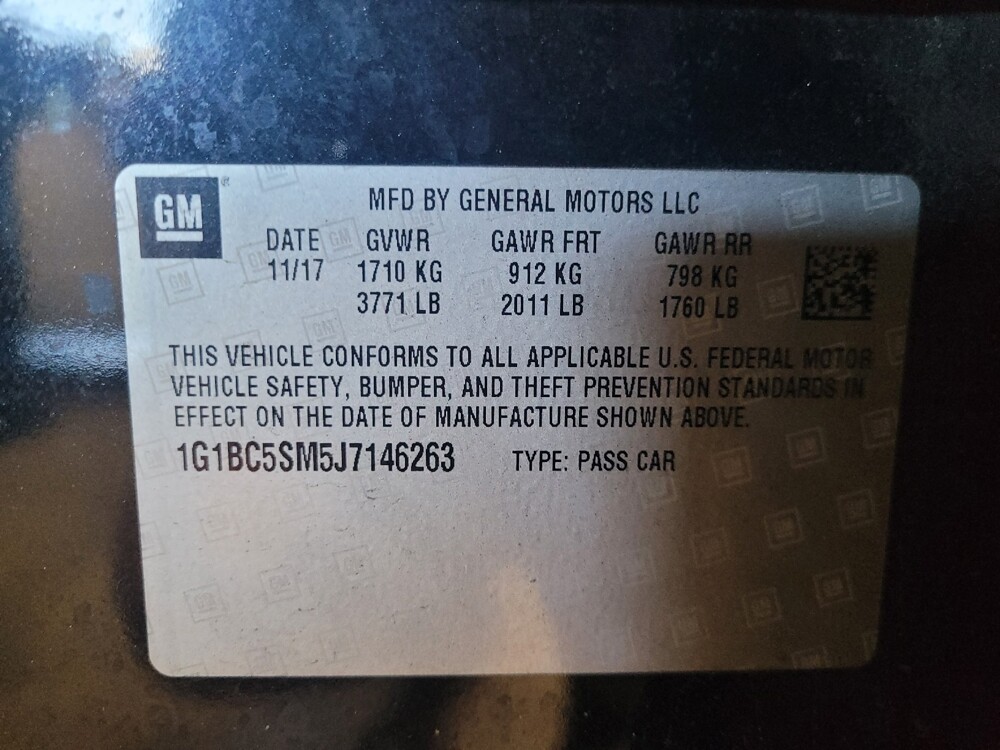 2018 Chevrolet Cruze in Gainesville, FL 32609 - 18090191 33