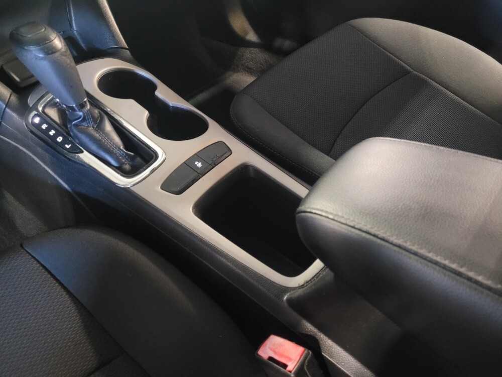 2018 Chevrolet Cruze in Gainesville, FL 32609 - 18090191 26