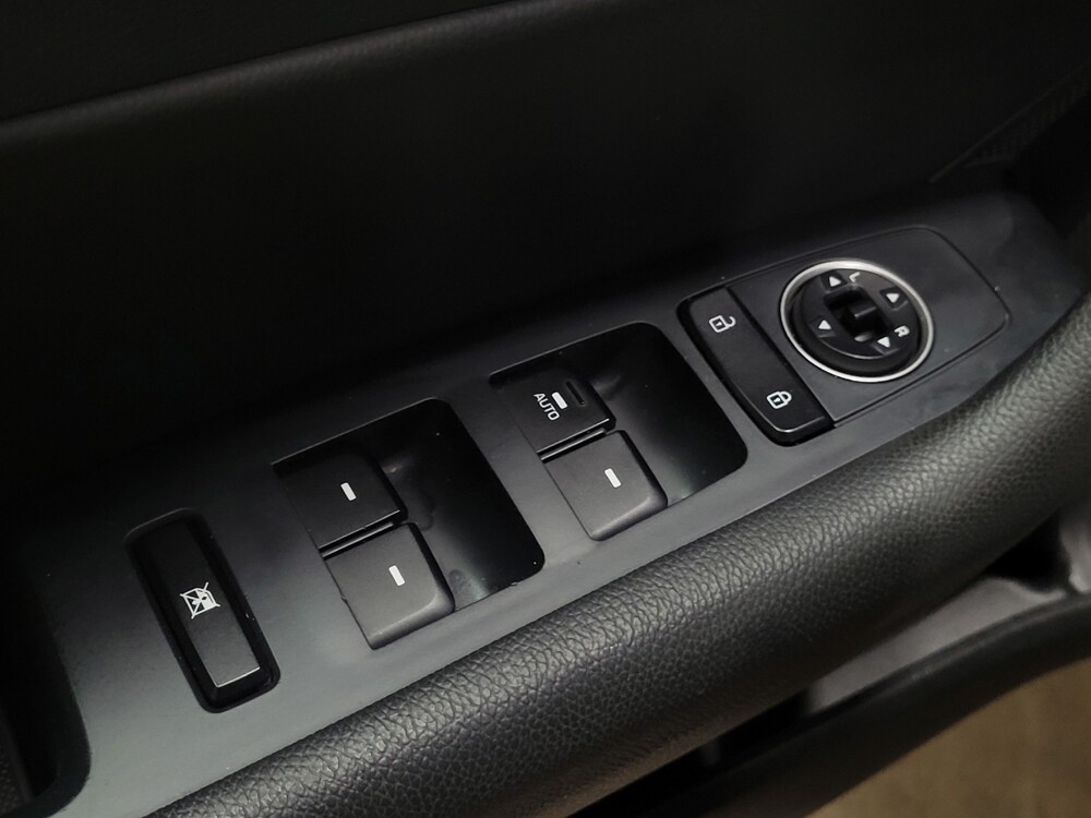 2018 Hyundai Sonata in Pittsburgh, PA 15236 - 18090194 27