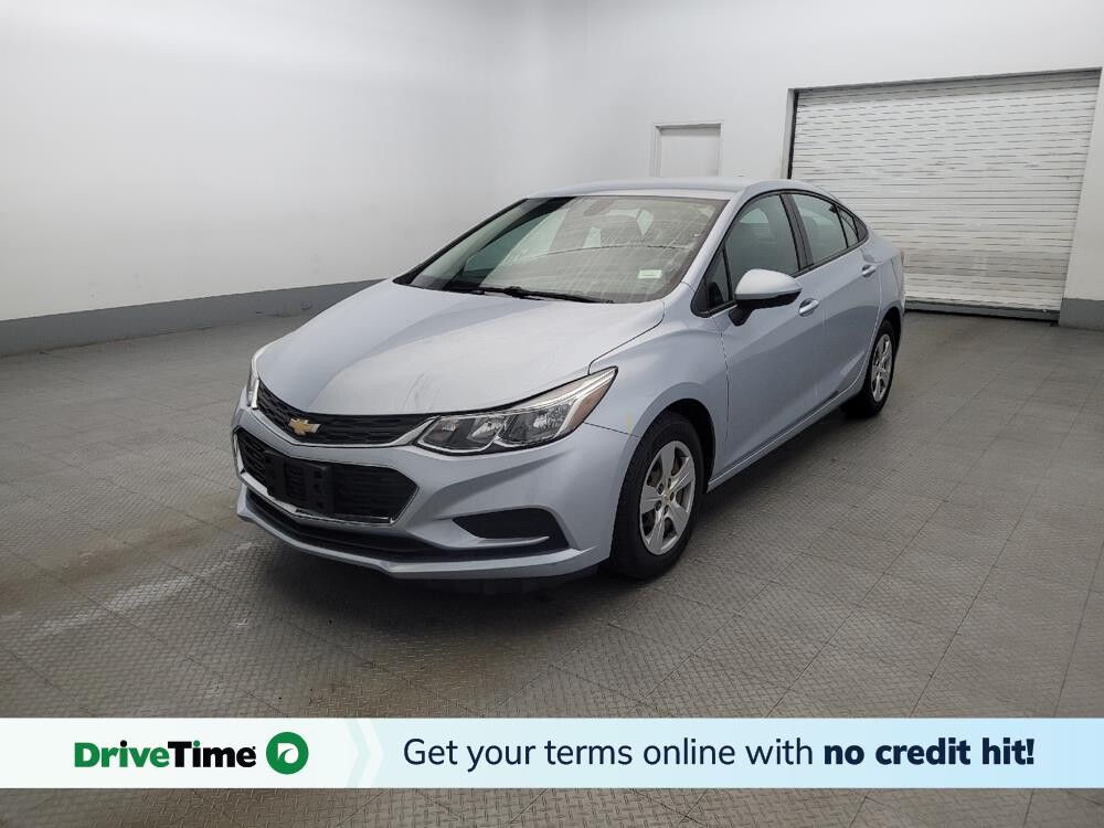 2018 Chevrolet Cruze in Newport News, VA 23601 - 18090195
