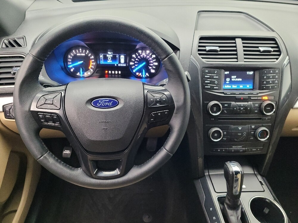 2017 Ford Explorer in Gainesville, FL 32609 - 18090197 22
