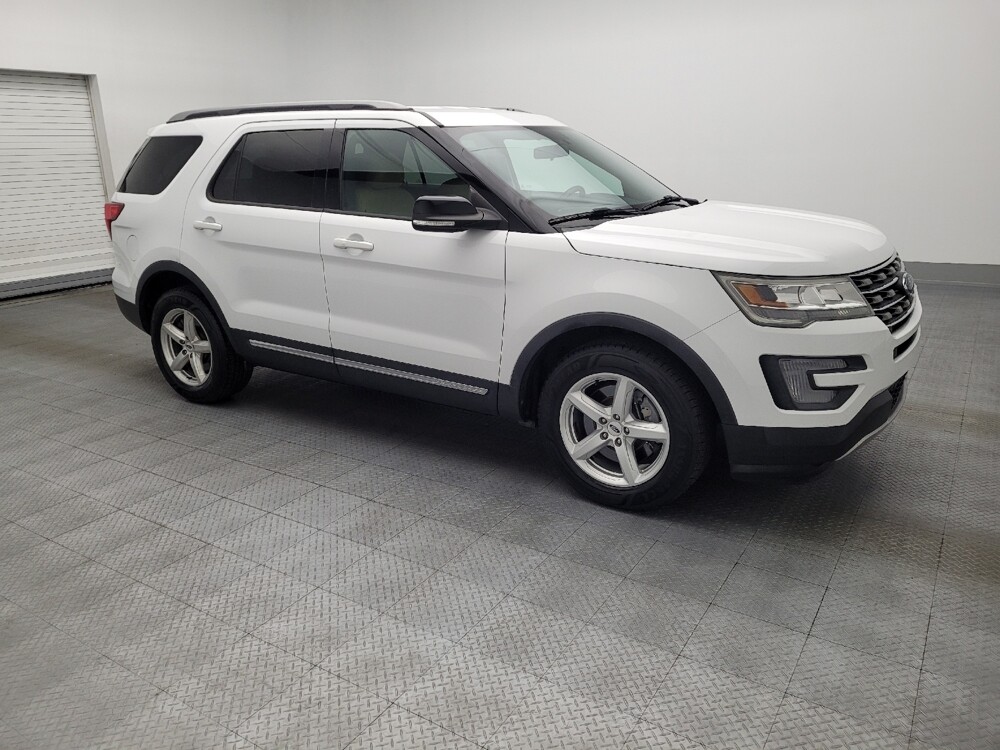 2017 Ford Explorer in Gainesville, FL 32609 - 18090197 11
