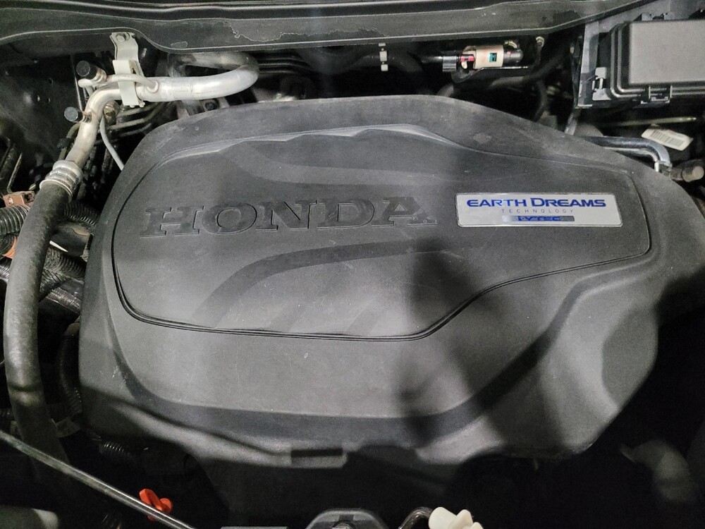 2017 Honda Pilot in Pittsburgh, PA 15236 - 18090201 30