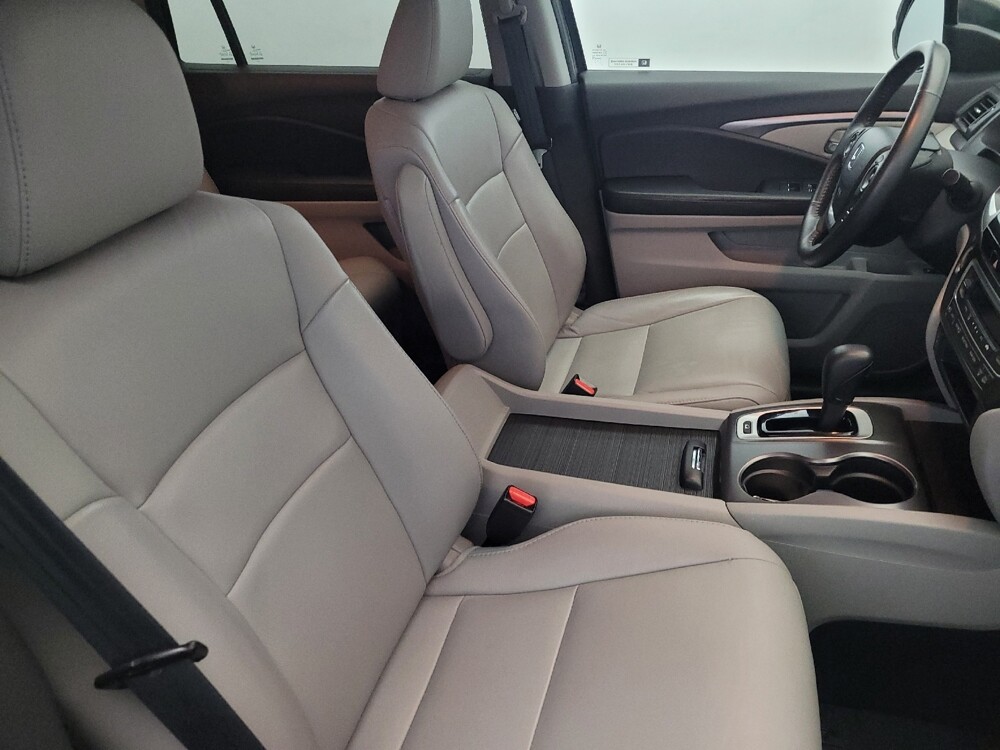 2017 Honda Pilot in Pittsburgh, PA 15236 - 18090201 21