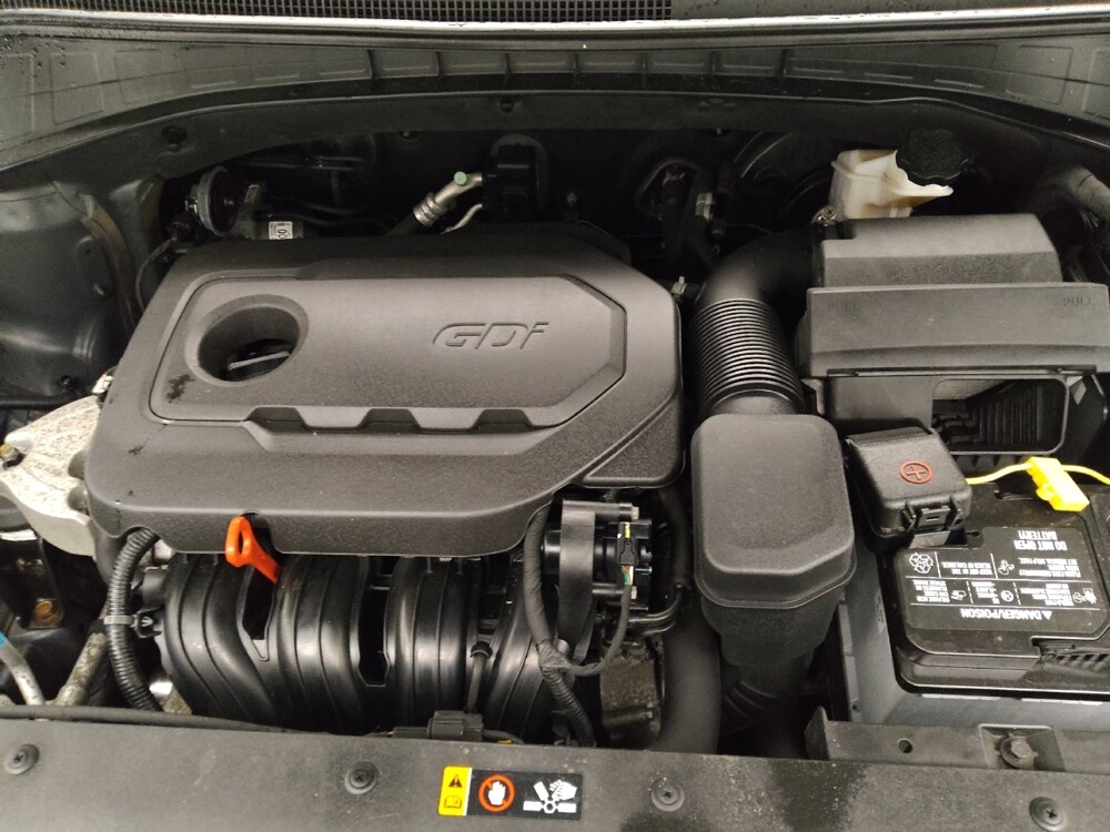 2016 Kia Sorento in Peoria, IL 61615 - 18090202 30