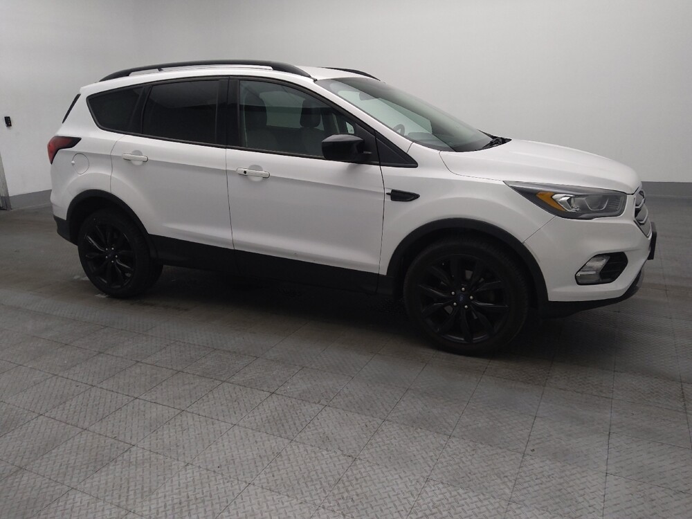 2019 Ford Escape in Ocala, FL 34471 - 18090203 11