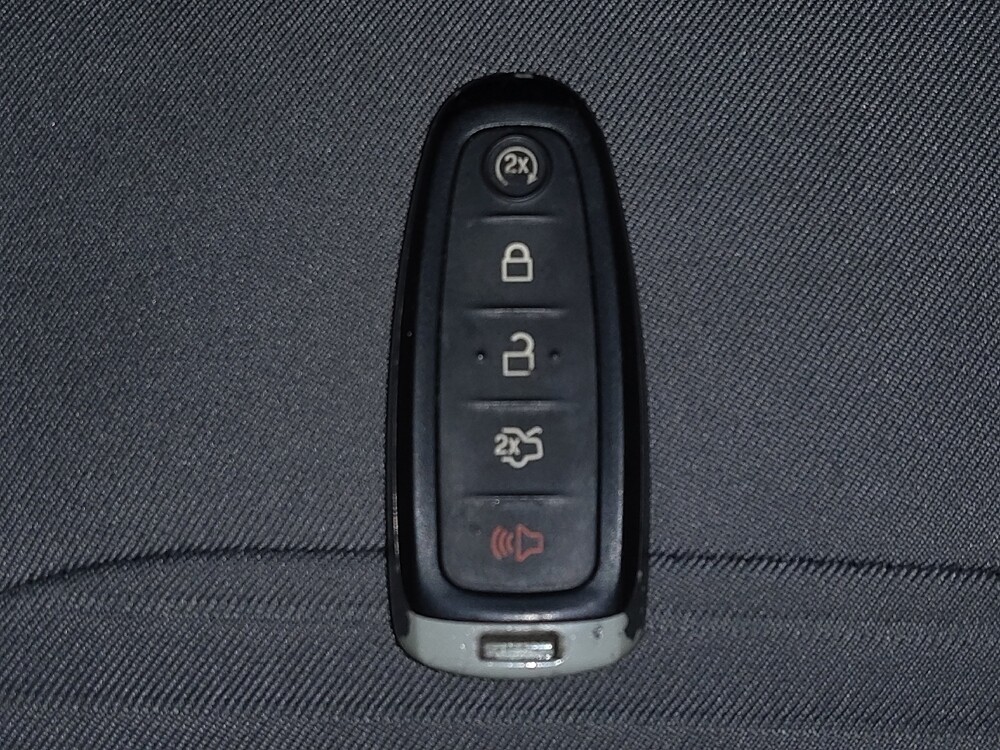 2019 Ford Escape in Ocala, FL 34471 - 18090203 32