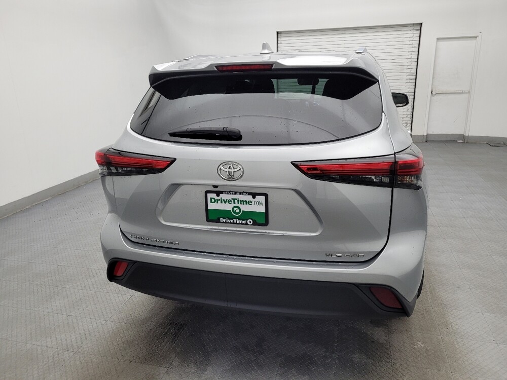2021 Toyota Highlander in Greensboro, NC 27407 - 18090204 7