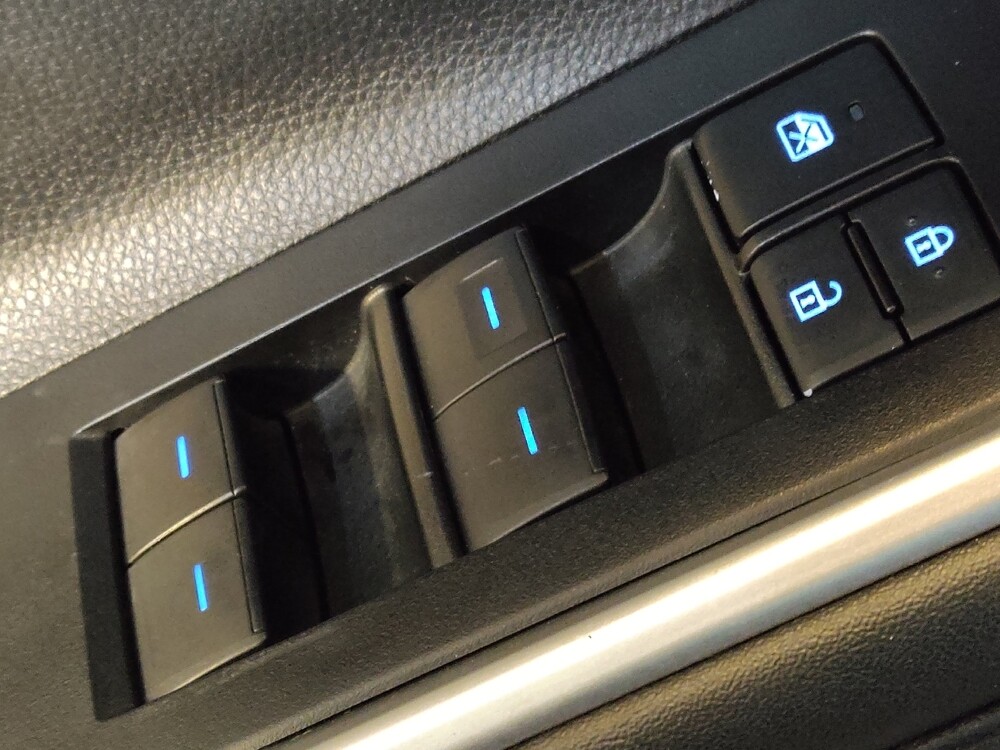 2021 Toyota Highlander in Greensboro, NC 27407 - 18090204 27