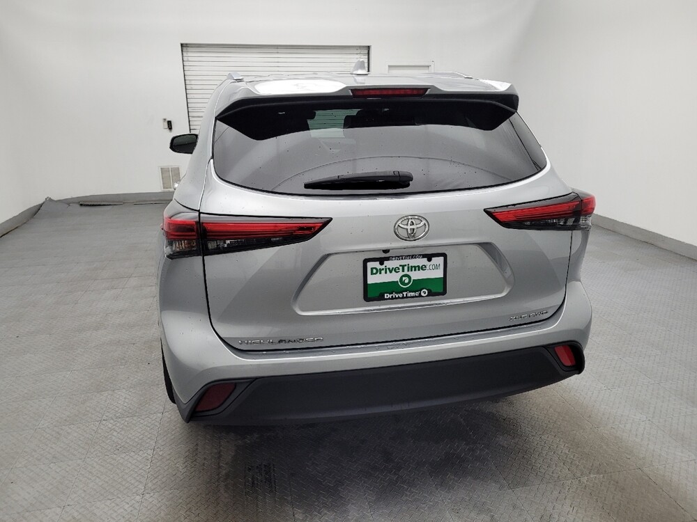 2021 Toyota Highlander in Greensboro, NC 27407 - 18090204 6