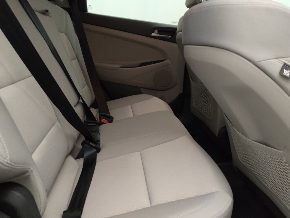 2017 Hyundai Tucson in Lakeland, FL 33815 - 18090207 19