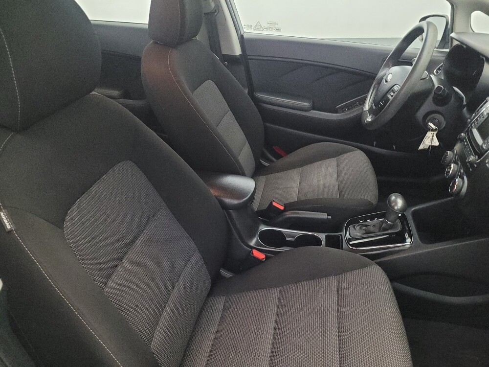 2017 Kia Forte in Temple Hills, MD 20746 - 18090208 21