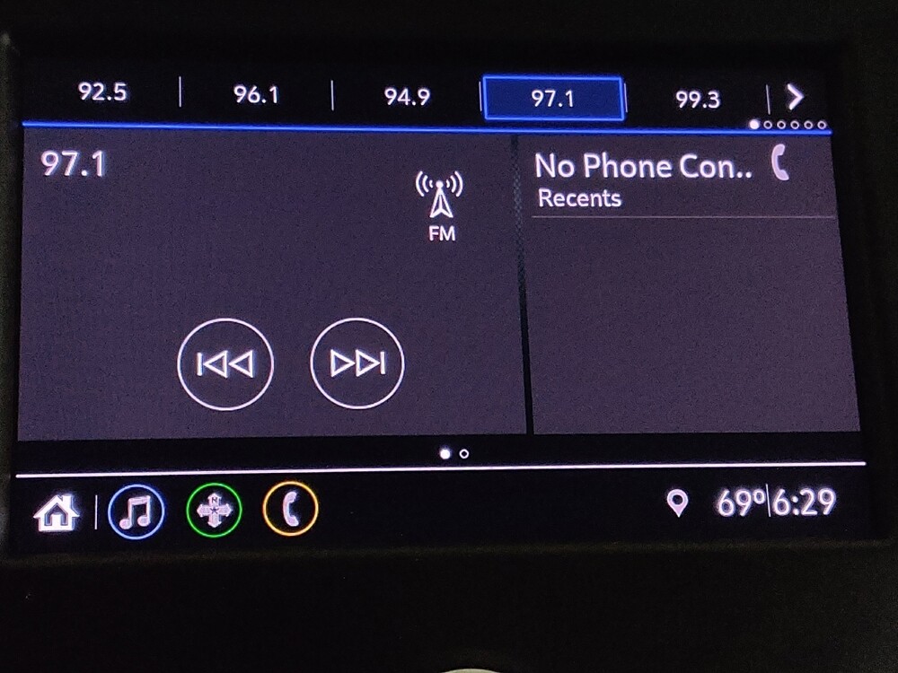 2020 Chevrolet Equinox in Greensboro, NC 27407 - 18090209 25