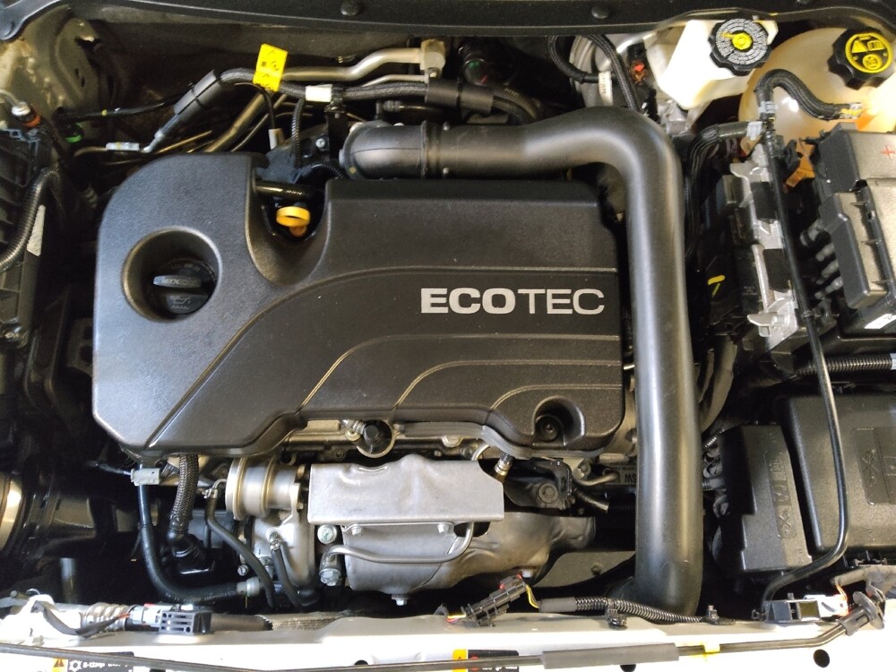 2020 Chevrolet Equinox in Greensboro, NC 27407 - 18090209 30