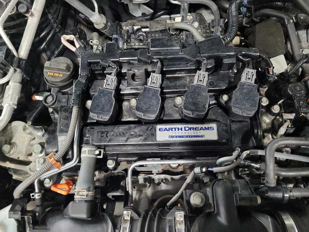 2019 Honda Accord in Henrico, VA 23223 - 18090215 30