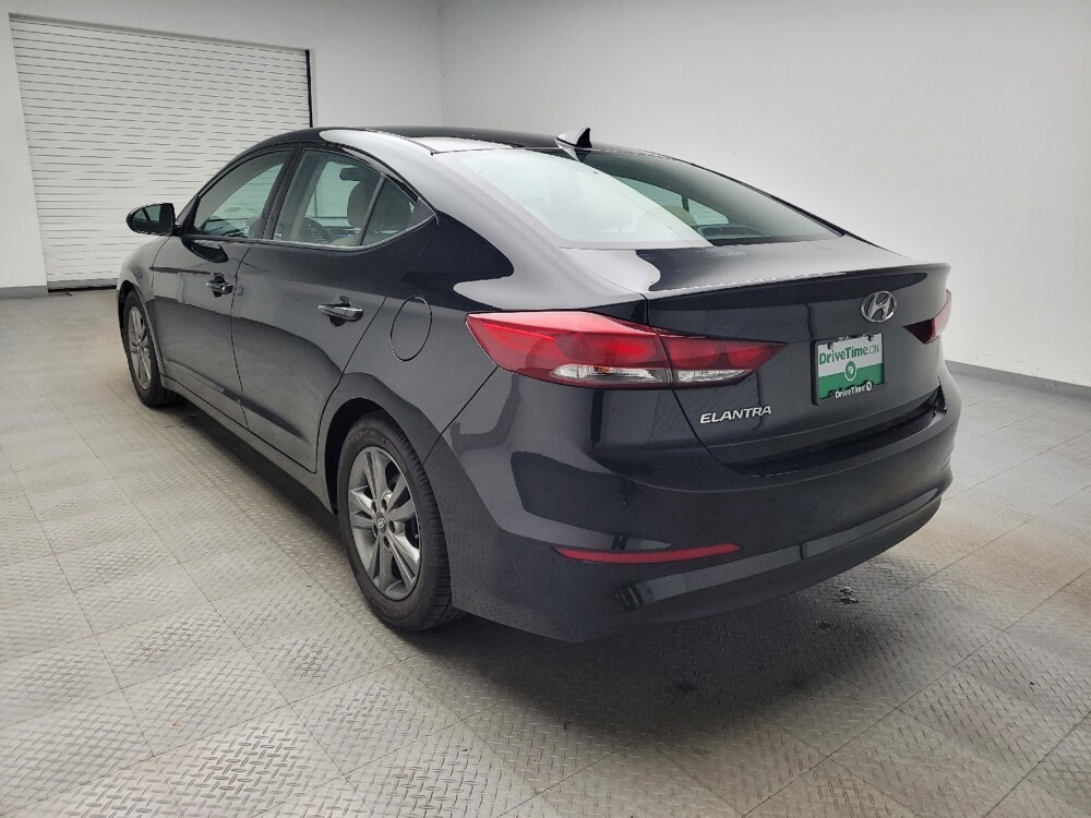 2018 Hyundai Elantra in Eastpointe, MI 48021 - 18090217 5
