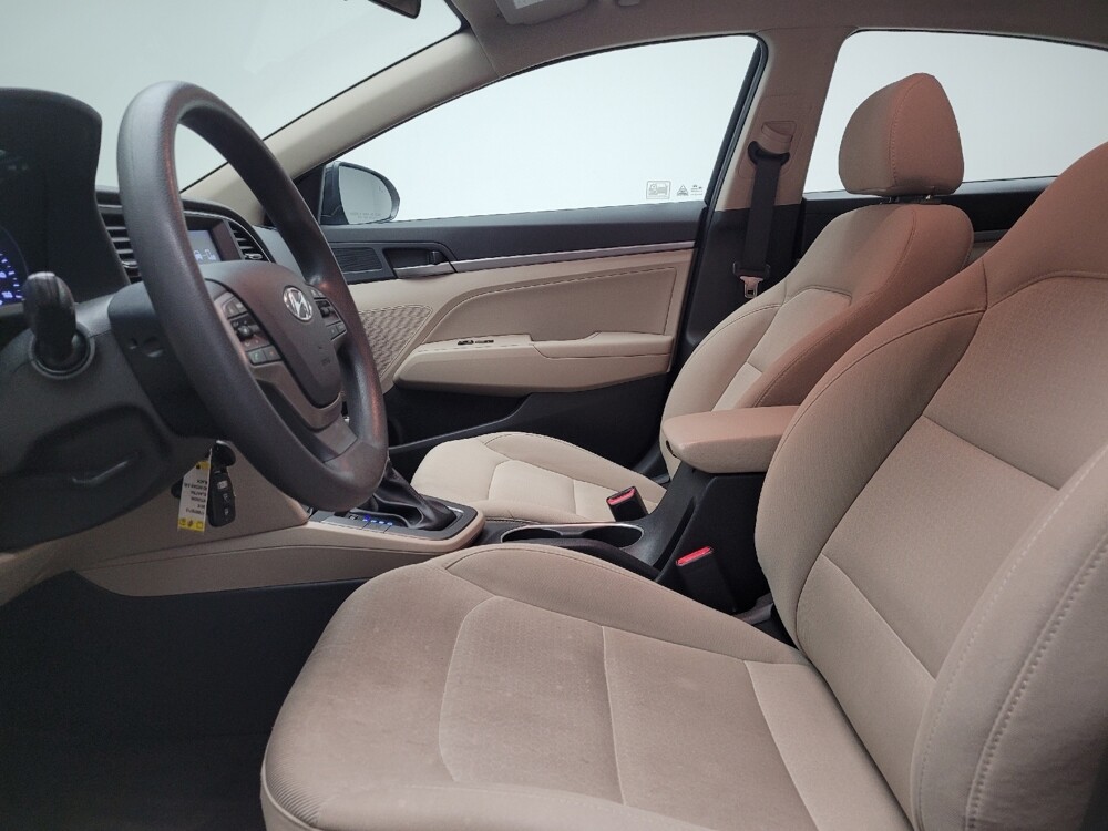 2018 Hyundai Elantra in Eastpointe, MI 48021 - 18090217 17