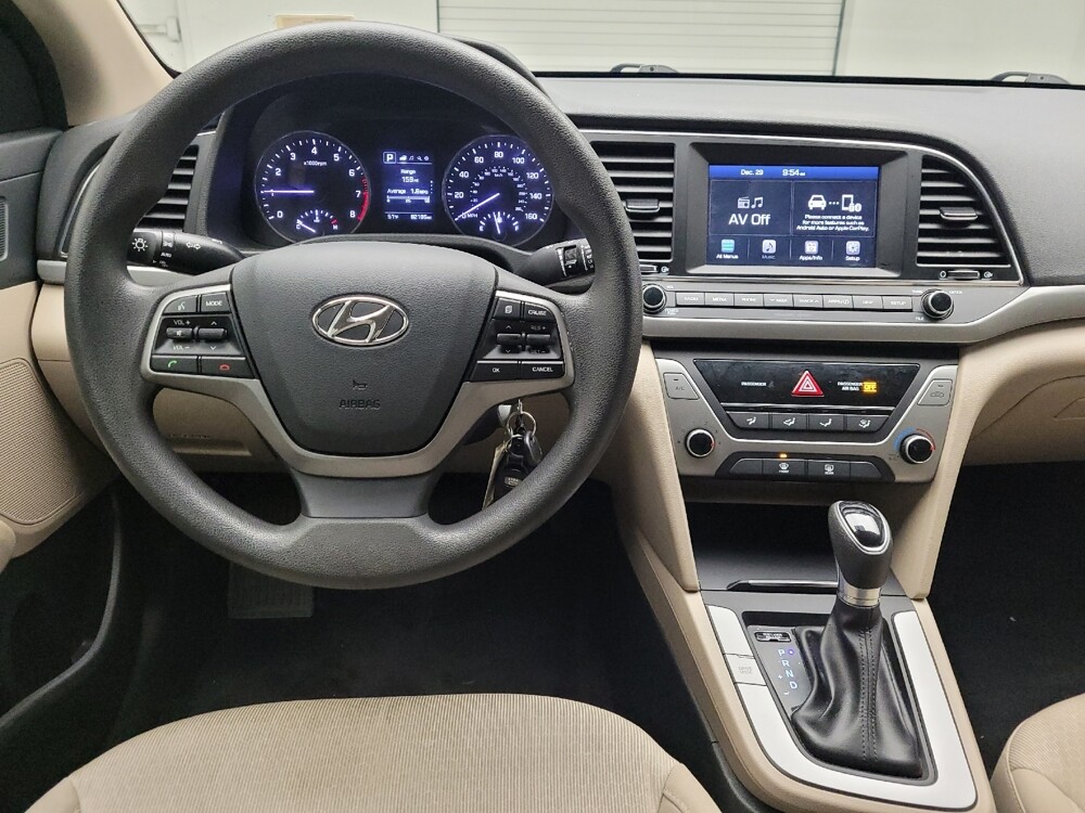 2018 Hyundai Elantra in Eastpointe, MI 48021 - 18090217 22