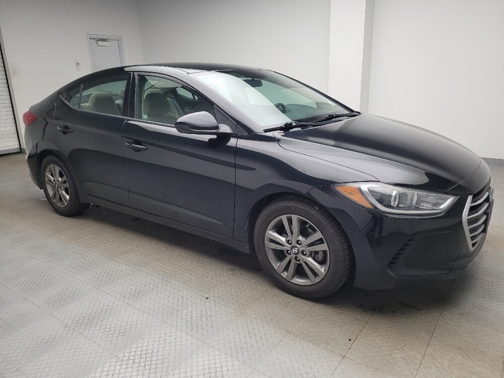 2018 Hyundai Elantra in Eastpointe, MI 48021 - 18090217 11